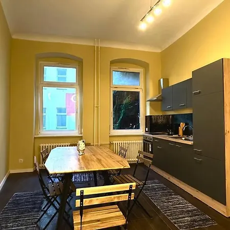 Apartament Schoenes Grosses Im Zentrum Berlins