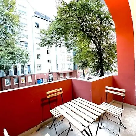 Schoenes Grosses Im Zentrum Berlins *