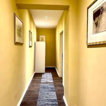 Apartamento Schoenes Grosses Im Zentrum Berlins Berlín